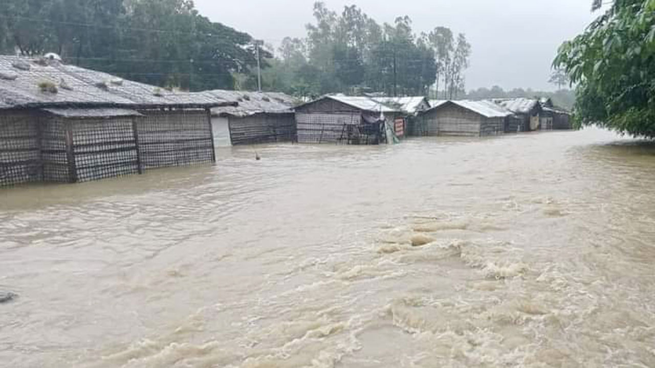 কক্সবাজারে একদিনে ৫০১ মিলিমিটার বৃষ্টিপাত