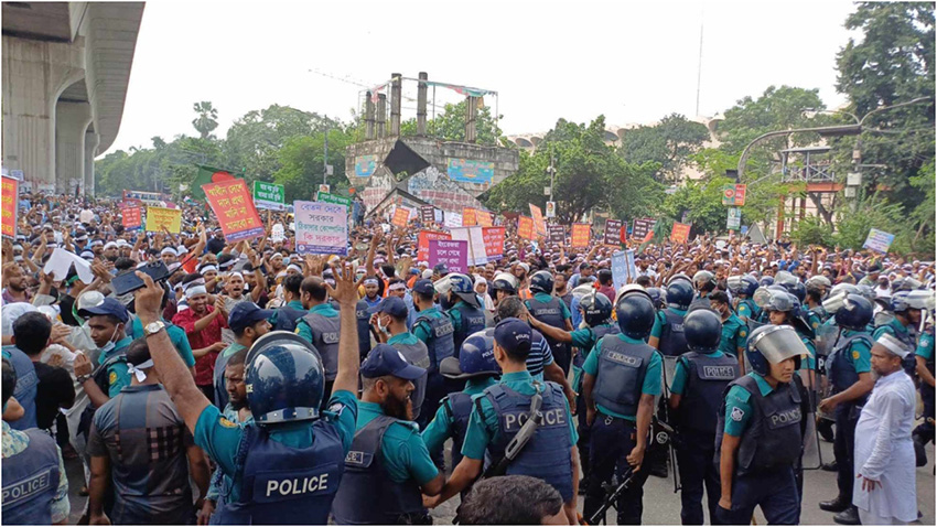 চাকরি জাতীয়করণের দাবিতে চলা আন্দোলন স্থগিত